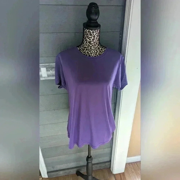 Short Sleeve Women's  T-Shirt SPF 50+ Sun Protection Quick Dry Purple XL (EUC) - Picture 3 of 12